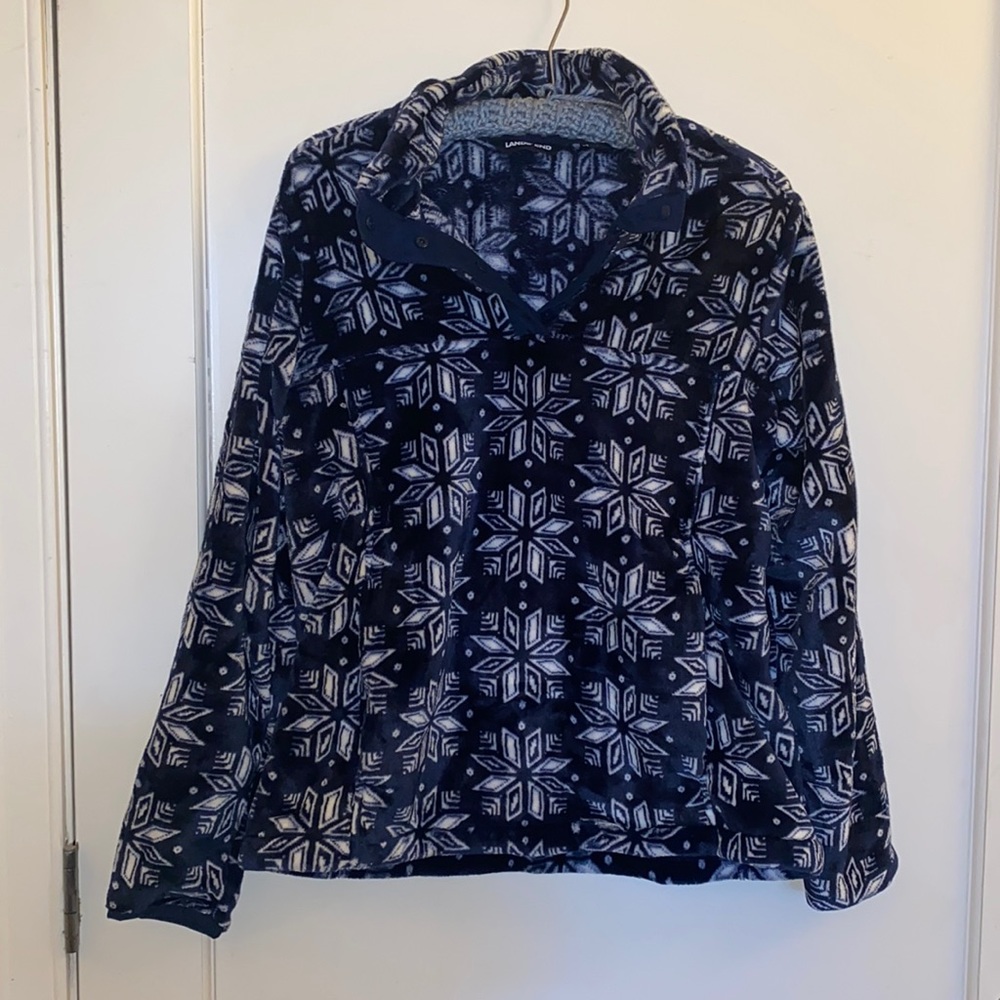 Navy blue Land’s End fleece never worn